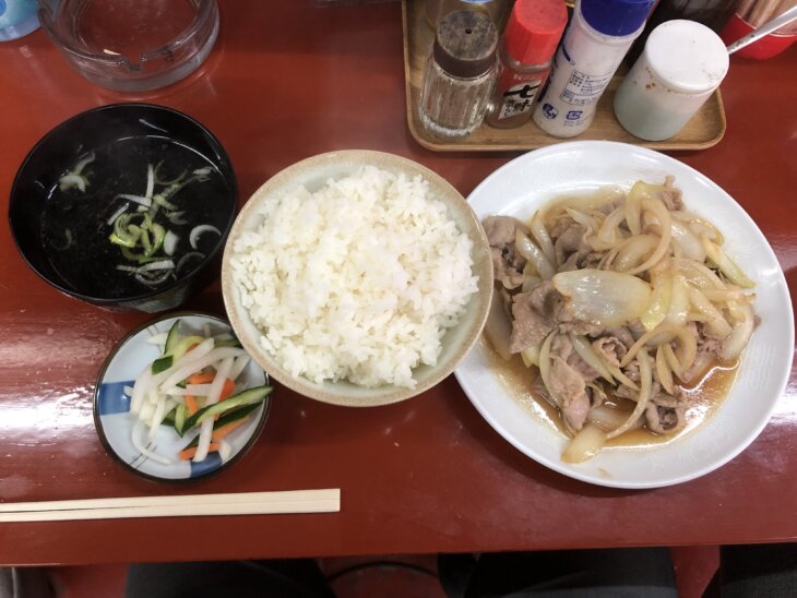 肉炒め焼定食600円